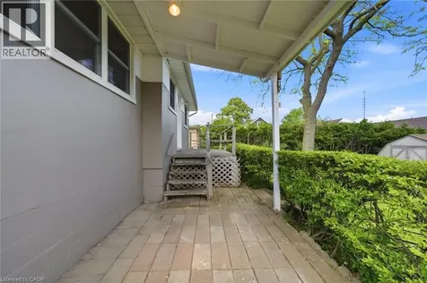 89 Charlotte Street Hamilton ON L8K 4V3