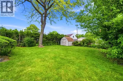 89 Charlotte Street Hamilton ON L8K 4V3