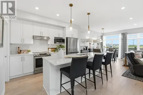 715 Maverick Crescent Ottawa ON K2S 2X1
