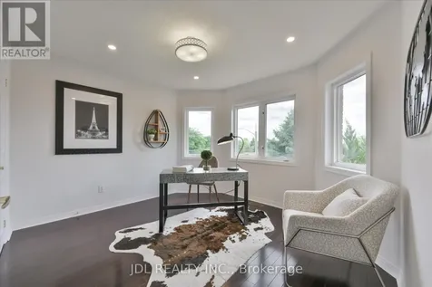 35 Stoneheath Crescent Markham (cachet) ON L6C 2K9