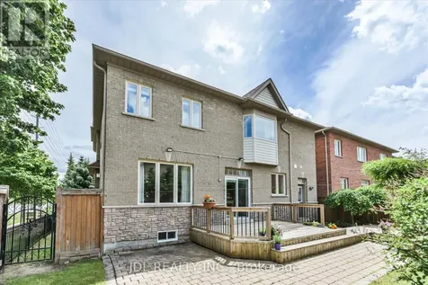 35 Stoneheath Crescent Markham (cachet) ON L6C 2K9