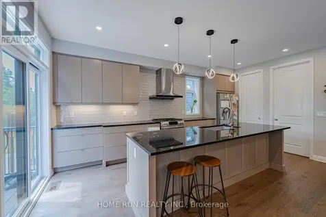 235 Ketchikan Crescent Ottawa ON K2T 0S3