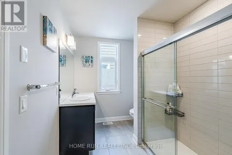 235 Ketchikan Crescent Ottawa ON K2T 0S3
