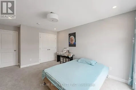 235 Ketchikan Crescent Ottawa ON K2T 0S3