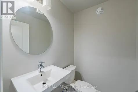 235 Ketchikan Crescent Ottawa ON K2T 0S3