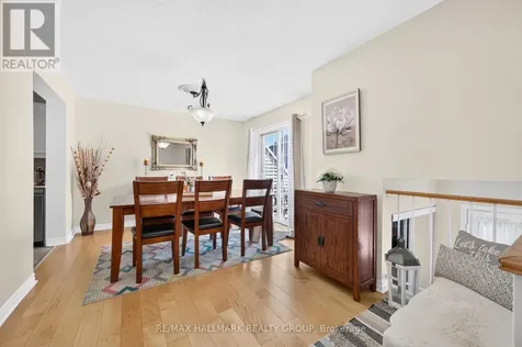 25 Castlegreen Private Ottawa ON K1T 3N4