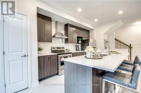 247 Clonrush Way Ottawa ON K2T 0P8