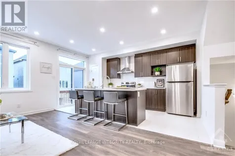 247 Clonrush Way Ottawa ON K2T 0P8