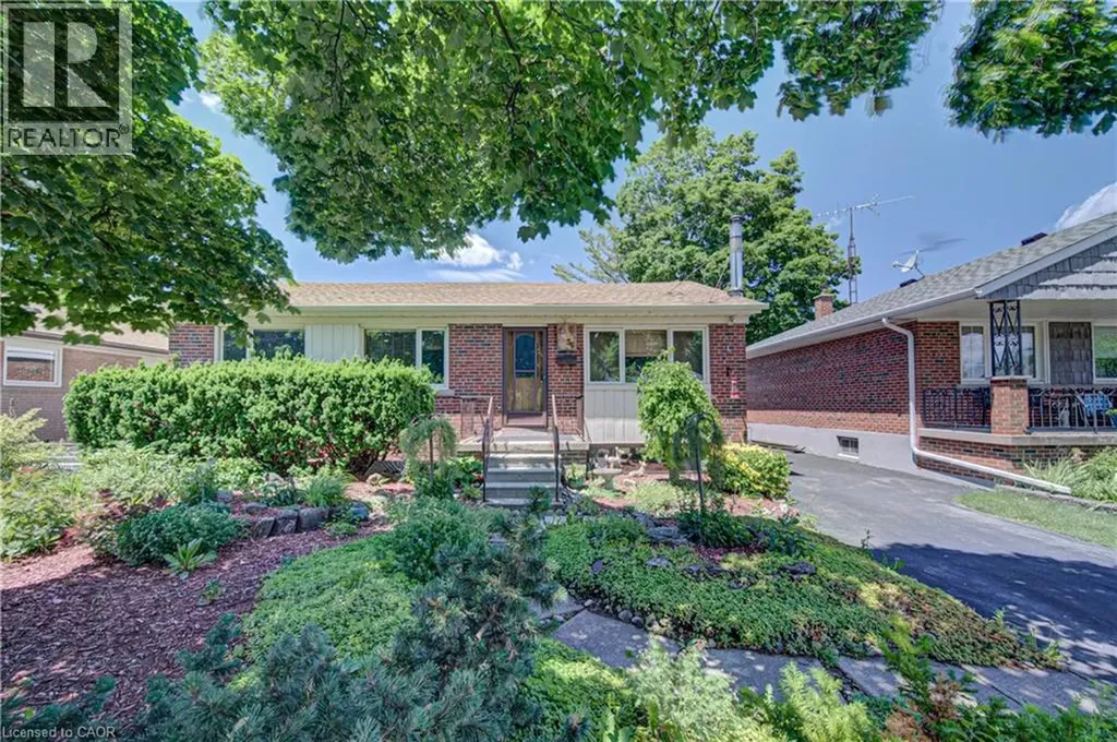 56 Ferrara Street Hamilton ON L8T 4C4