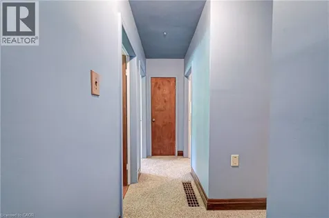 56 Ferrara Street Hamilton ON L8T 4C4