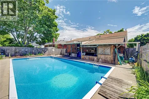 56 Ferrara Street Hamilton ON L8T 4C4