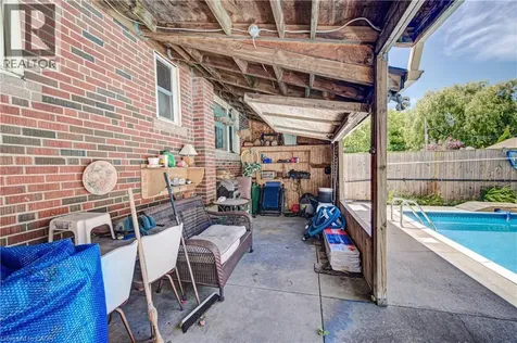 56 Ferrara Street Hamilton ON L8T 4C4