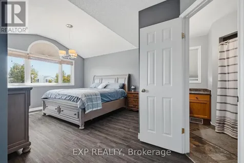 91 Andrews Drive Mapleton ON N0G 1P0