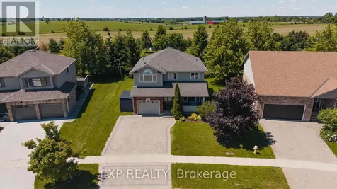 91 Andrews Drive Mapleton ON N0G 1P0