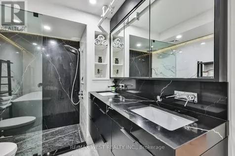 200 Stinson Street Hamilton (stinson) ON L8N 4J5