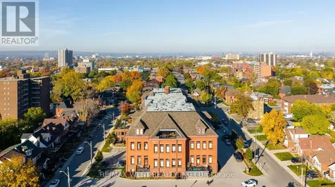 200 Stinson Street Hamilton (stinson) ON L8N 4J5