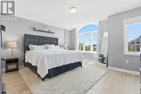 808 Cook Crescent Shelburne ON L9V 3V3
