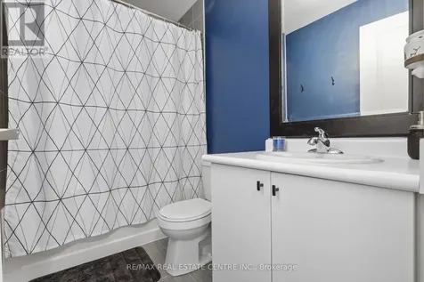 808 Cook Crescent Shelburne ON L9V 3V3