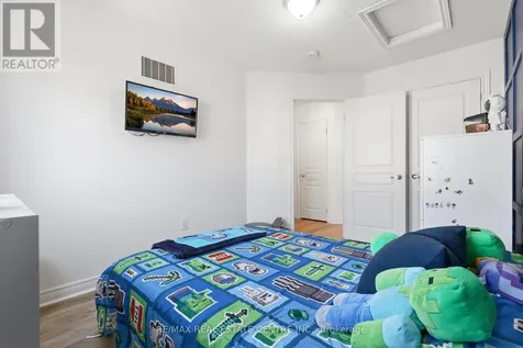808 Cook Crescent Shelburne ON L9V 3V3