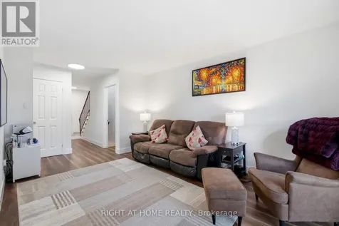 2440 Bromsgrove Road Mississauga (clarkson) ON L5J 4J7