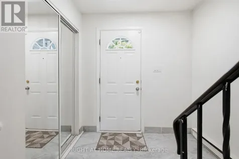 2440 Bromsgrove Road Mississauga (clarkson) ON L5J 4J7