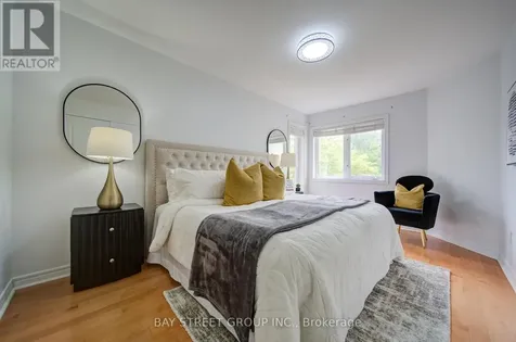 46 Romance Drive Richmond Hill (rouge Woods) ON L4S 2R7