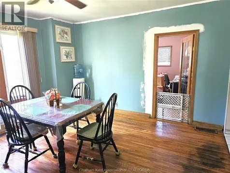 418 Gillard Street Wallaceburg ON N8A 1N6