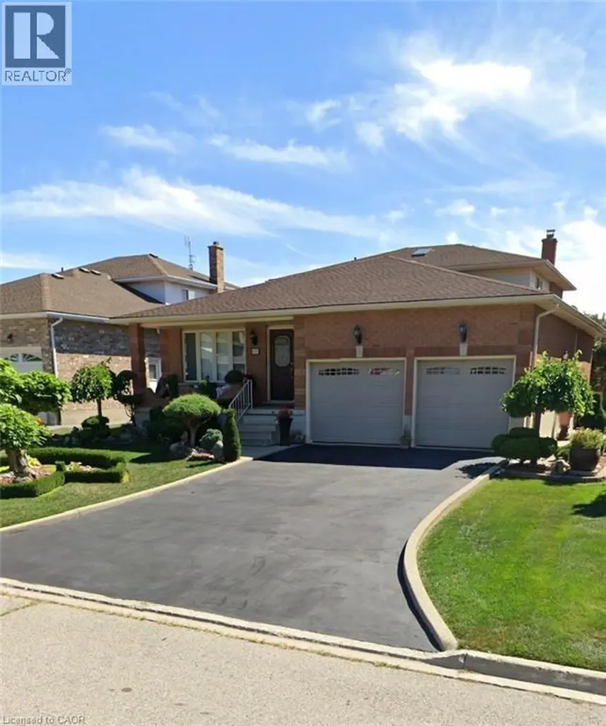 55 Azores Crescent Cambridge ON N1R 7Z5