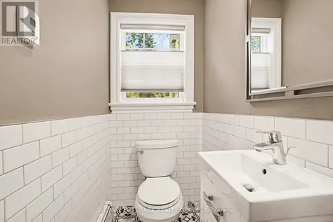171 Minto Place Ottawa ON K1M 2E6