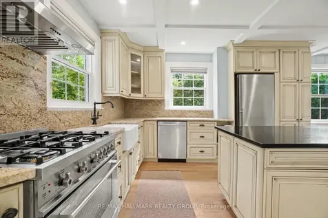 171 Minto Place Ottawa ON K1M 2E6