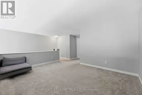 264 Pembina Private Ottawa ON K4M 0G7