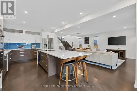 878 Excursion Way Ottawa ON K2J 6E3