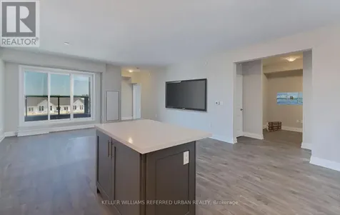 555 William Graham Drive Aurora ON L4G 7C4