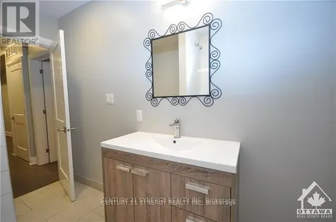 571 Mcleod Street Ottawa ON K1R 5R2