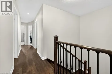 225 Skinner Road Waterdown ON L8B 1X2