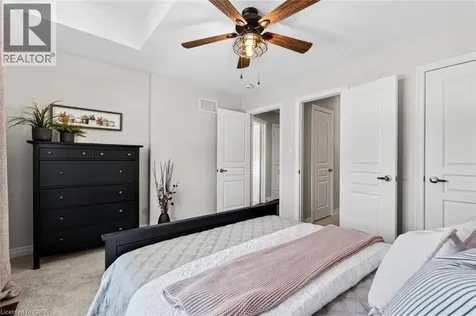 225 Skinner Road Waterdown ON L8B 1X2