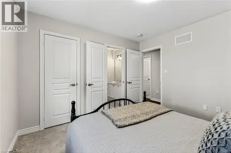225 Skinner Road Waterdown ON L8B 1X2