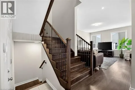 225 Skinner Road Waterdown ON L8B 1X2