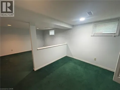 164 Gemini Drive Hamilton ON L9C 6N2