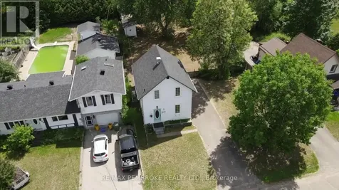 566 Perth Street Pembroke ON K8A 6B6
