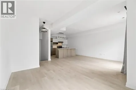 1121 Cooke Boulevard Burlington ON L7T 0C3