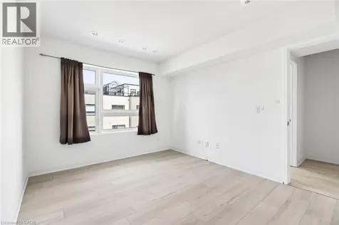 1121 Cooke Boulevard Burlington ON L7T 0C3
