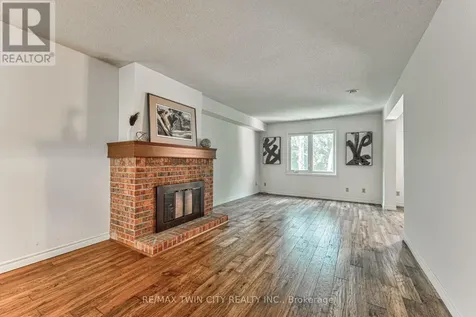 206 Candlewood Crescent Waterloo ON N2L 5Y9