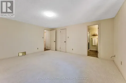 206 Candlewood Crescent Waterloo ON N2L 5Y9