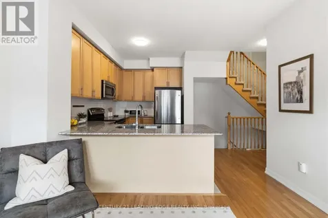 165 Hampshire Way Milton (de Dempsey) ON L9T 8M7