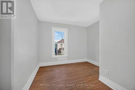 61 Brock Street East Tillsonburg ON N4G 1Z7