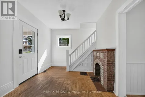 61 Brock Street East Tillsonburg ON N4G 1Z7