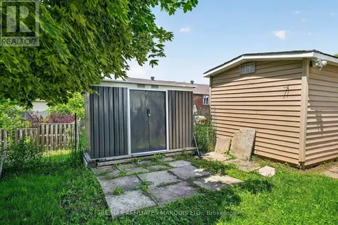 928 Pacific Lane Cornwall ON K6H 3Y9