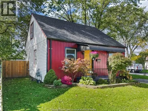 1205 Oak Avenue Windsor ON N8X 2B2