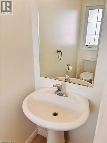 212 Countrystone Crescent Kitchener ON N2N 3S1